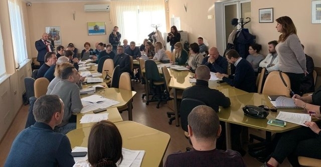 В Одесской области медскандал: главврач не желает отчитываться перед горсоветом Фото № 0 В Одесской области медскандал: главврач не желает отчитываться перед горсоветом Фото № 0