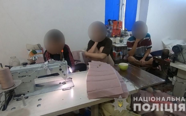 В Одессе работал подпольных швейный цех Фото № 0 В Одессе работал подпольных швейный цех Фото № 0