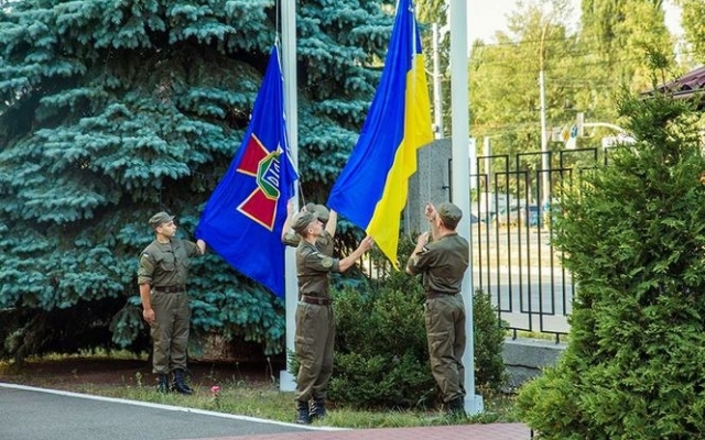 В запрещённой зоне возле воинской части крутились четыре подозрительных типа Фото № 0 В запрещённой зоне возле воинской части крутились четыре подозрительных типа Фото № 0