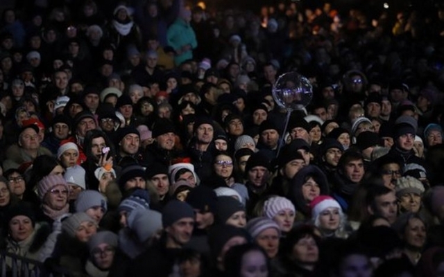 Новый год на Думской площади встречали 45 тысяч человек Фото № 7 Новый год на Думской площади встречали 45 тысяч человек Фото № 7