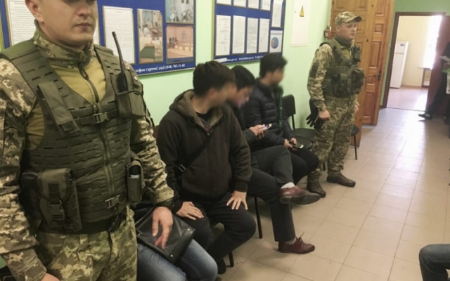 В Одессе задержан десяток нелегалов Фото № 0 В Одессе задержан десяток нелегалов Фото № 0