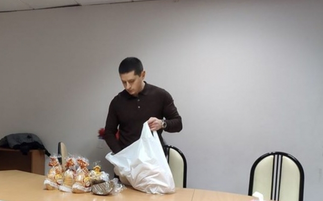 «Спасатели, ликвидаторы и семьи пропавших без вести обеспечены всем необходимым,» - управление торговли Фото № 8 «Спасатели, ликвидаторы и семьи пропавших без вести обеспечены всем необходимым,» - управление торговли Фото № 8