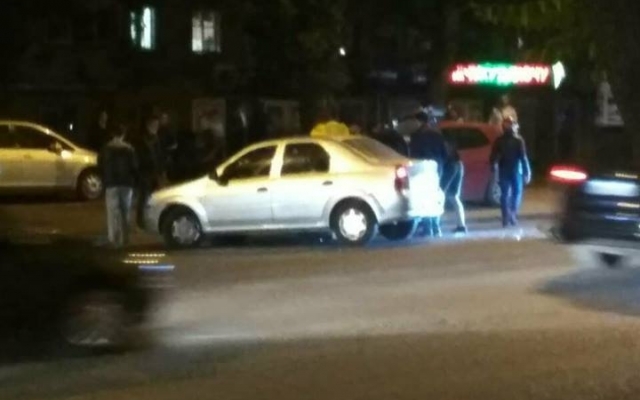 Ближе к ночи в Одессе произошло ДТП (ФОТО) Фото № 0 Ближе к ночи в Одессе произошло ДТП (ФОТО) Фото № 0