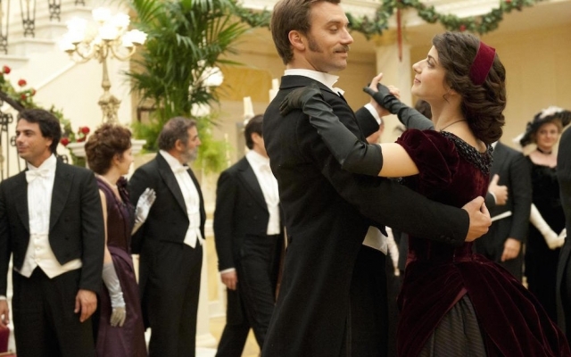 На «Интере» – премьера итальянского сериала «Отель «Империал» Фото № 0 На «Интере» – премьера итальянского сериала «Отель «Империал» Фото № 0