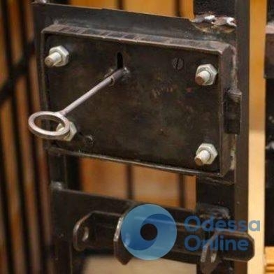 Одесса: грабитель просидит за решеткой семь лет Фото № 0 Одесса: грабитель просидит за решеткой семь лет Фото № 0