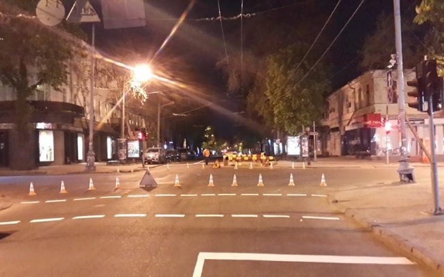 КП «СМЭП» обновило дорожную разметку на Бунина в Одессе Фото № 8 КП «СМЭП» обновило дорожную разметку на Бунина в Одессе Фото № 8