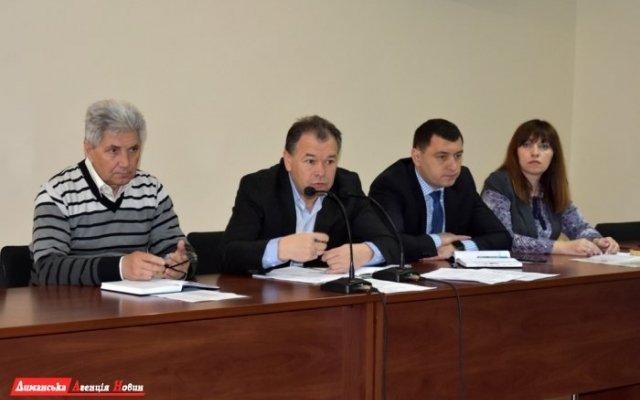 За долги по коммуналке в Лиманском районе субсидию начислять не будут Фото № 0 За долги по коммуналке в Лиманском районе субсидию начислять не будут Фото № 0