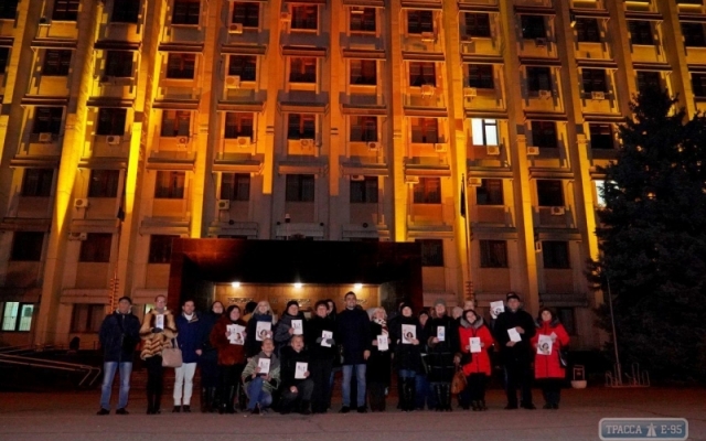 Одесская ОГА поддержала всемирную акцию против насилия (ФОТО) Фото № 0 Одесская ОГА поддержала всемирную акцию против насилия (ФОТО) Фото № 0