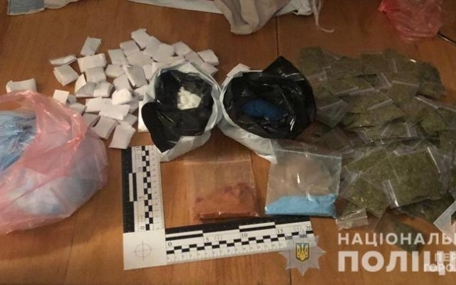 У одессита изъяли наркотиков на 1,5 миллиона гривен (ФОТО) Фото № 1 У одессита изъяли наркотиков на 1,5 миллиона гривен (ФОТО) Фото № 1