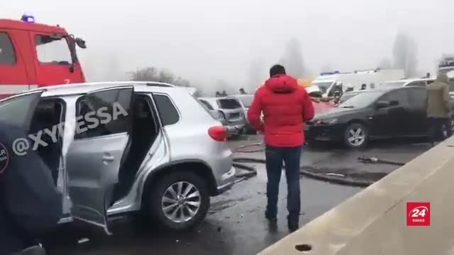 На трассе Киев – Одесса масштабное ДТП Фото № 1 На трассе Киев – Одесса масштабное ДТП Фото № 1