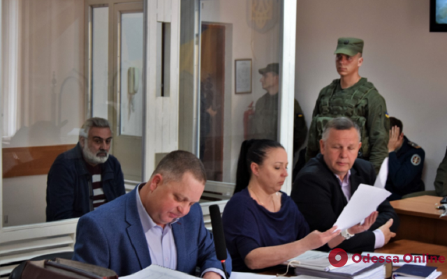 Суд над директором Суд над директором
