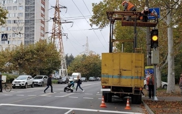 Возле рынка Возле рынка