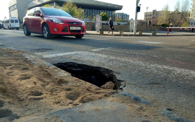 В Одессе продолжают В Одессе продолжают