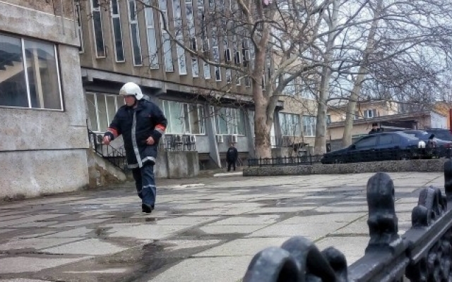 Горело здание Одесского областного совета Фото № 1 Горело здание Одесского областного совета Фото № 1