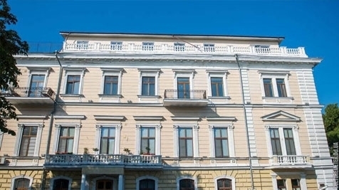 В Одессе вновь сыпятся карнизы зданий (ФОТО) Фото № 2 В Одессе вновь сыпятся карнизы зданий (ФОТО) Фото № 2