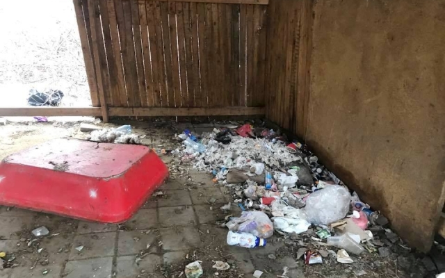 В Аккермане наркоманы кишат рядом с детской площадкой, школой и детсадом (ФОТО 18+) Фото № 0 В Аккермане наркоманы кишат рядом с детской площадкой, школой и детсадом (ФОТО 18+) Фото № 0