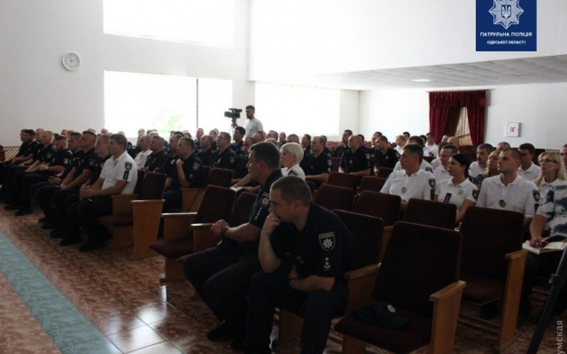 После скандала с Зоей Мельник управление патрульной полиции Одесской области ждет реорганизация Фото № 0 После скандала с Зоей Мельник управление патрульной полиции Одесской области ждет реорганизация Фото № 0