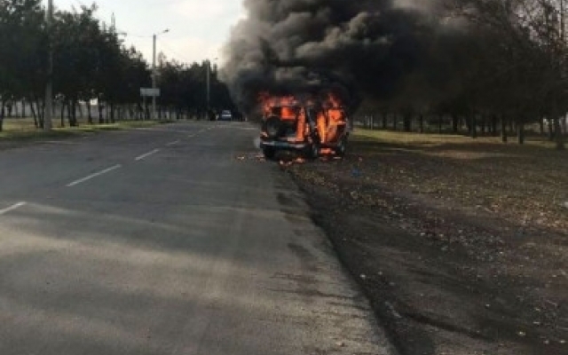 В Одесской области сгорел автомобиль полиции Фото № 0 В Одесской области сгорел автомобиль полиции Фото № 0