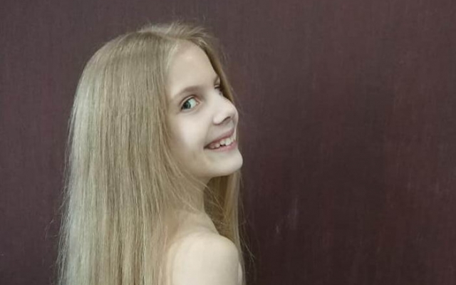 8-летняя одесситка пожертвовала волосы онкобольным детям Фото № 1 8-летняя одесситка пожертвовала волосы онкобольным детям Фото № 1