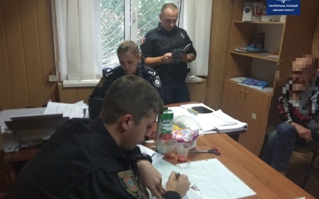 В Одессе иностранец издевался над гражданской женой Фото № 0 В Одессе иностранец издевался над гражданской женой Фото № 0