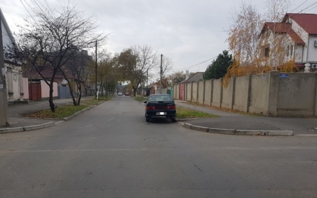 Под колесами автомобиля оказалась 9-летняя девочка Фото № 3 Под колесами автомобиля оказалась 9-летняя девочка Фото № 3