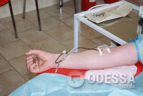 Сотрудники ГУНП в Одесской области сдали кровь для военнослужащих, раненных в зоне АТО Фото № 0 Сотрудники ГУНП в Одесской области сдали кровь для военнослужащих, раненных в зоне АТО Фото № 0
