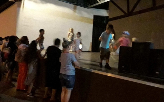 В Парк Горького вернулись вечера В Парк Горького вернулись вечера