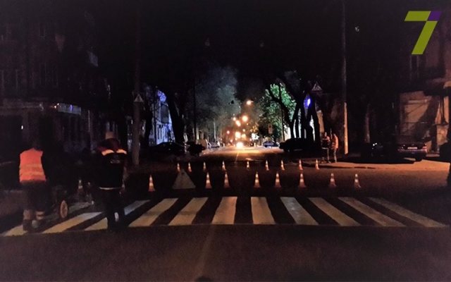 В двух районах Одессы обновили дорожную разметку (ФОТО) Фото № 1 В двух районах Одессы обновили дорожную разметку (ФОТО) Фото № 1