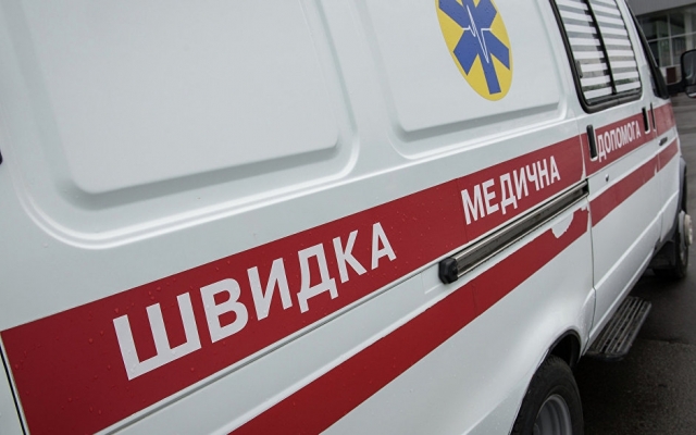 Одесский фельдшер женился на своей пациентке (ВИДЕО) Фото № 0 Одесский фельдшер женился на своей пациентке (ВИДЕО) Фото № 0