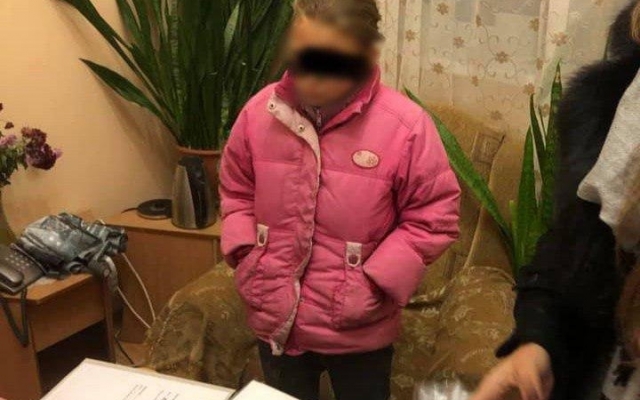 В Одесской области тиран больше года терроризирует маленькую дочь Фото № 0 В Одесской области тиран больше года терроризирует маленькую дочь Фото № 0