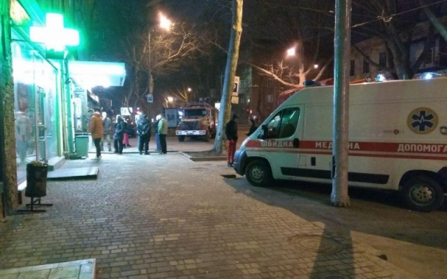 Ночью в одессе горело развлекательное заведение (ФОТО) Фото № 2 Ночью в одессе горело развлекательное заведение (ФОТО) Фото № 2