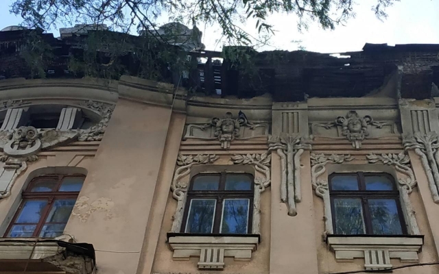 В Одессе рушится редкий памятник архитектуры Фото № 1 В Одессе рушится редкий памятник архитектуры Фото № 1