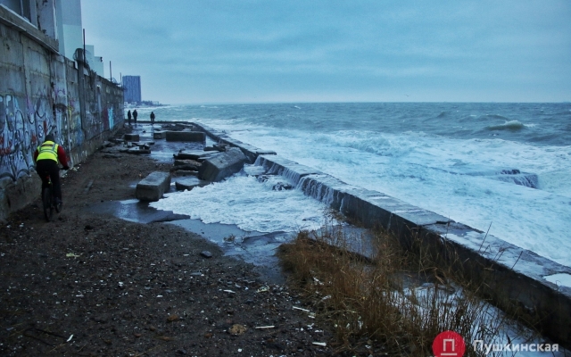 Как штормило море в Одессе Фото № 2 Как штормило море в Одессе Фото № 2
