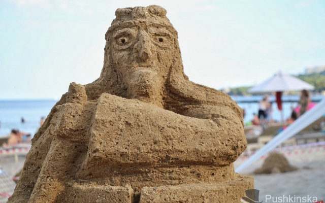 Взрослые и дети лепили из песка: в Одессе прошёл Odessa Sand Fest Фото № 0 Взрослые и дети лепили из песка: в Одессе прошёл Odessa Sand Fest Фото № 0