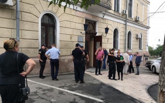 Чем закончился очередной захват Одесского медуниверситета? (ВИДЕО) Фото № 0 Чем закончился очередной захват Одесского медуниверситета? (ВИДЕО) Фото № 0