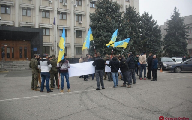 Митинг против назначения главы Лиманской РГА Фото № 3 Митинг против назначения главы Лиманской РГА Фото № 3