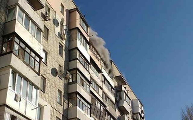 В 9-этажке на Черёмушках пожар (ФОТО, ВИДЕО) Фото № 0 В 9-этажке на Черёмушках пожар (ФОТО, ВИДЕО) Фото № 0