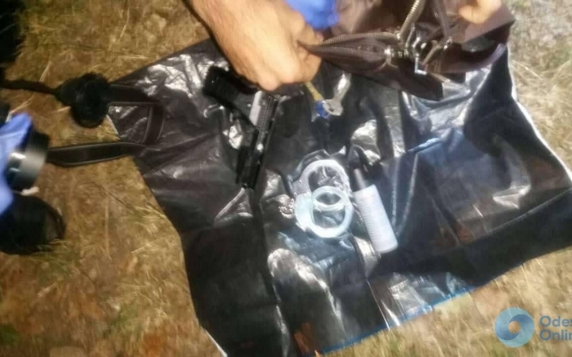 В Одессе задержали вооруженного В Одессе задержали вооруженного