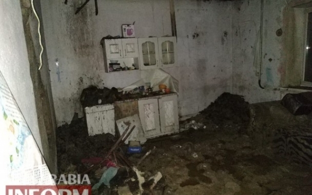 Ночью в Килие горел двухэтажный дом (ФОТО) Фото № 0 Ночью в Килие горел двухэтажный дом (ФОТО) Фото № 0