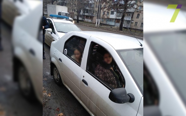 Патрульным потребовалось несколько часов, чтобы разыскать угнанный автомобиль Фото № 1 Патрульным потребовалось несколько часов, чтобы разыскать угнанный автомобиль Фото № 1