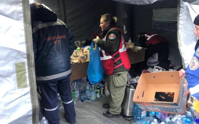 «Спасатели, ликвидаторы и семьи пропавших без вести обеспечены всем необходимым,» - управление торговли Фото № 7 «Спасатели, ликвидаторы и семьи пропавших без вести обеспечены всем необходимым,» - управление торговли Фото № 7