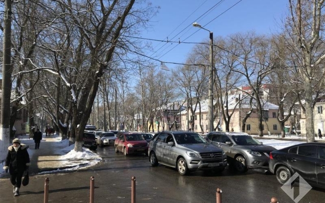 Из-за ДТП в Одессе образовалась огромная пробка Фото № 2 Из-за ДТП в Одессе образовалась огромная пробка Фото № 2
