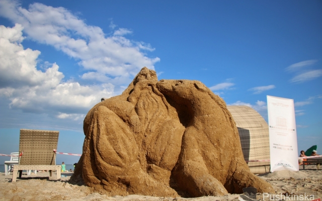 Взрослые и дети лепили из песка: в Одессе прошёл Odessa Sand Fest Фото № 12 Взрослые и дети лепили из песка: в Одессе прошёл Odessa Sand Fest Фото № 12