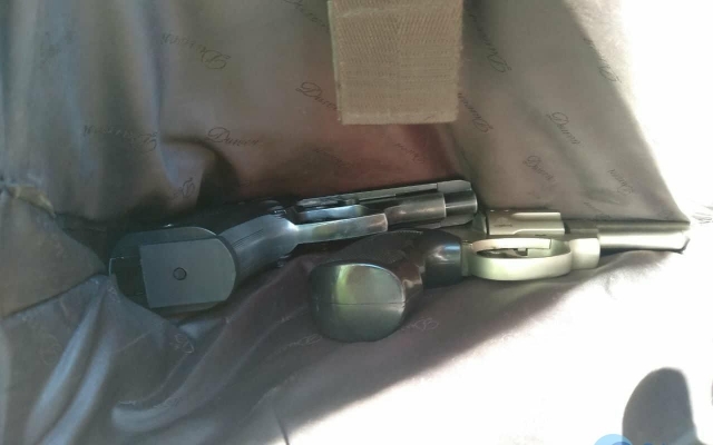 В Одессе двое неизвестных угрожали пистолетом из окна автомобиля (ФОТО) Фото № 0 В Одессе двое неизвестных угрожали пистолетом из окна автомобиля (ФОТО) Фото № 0