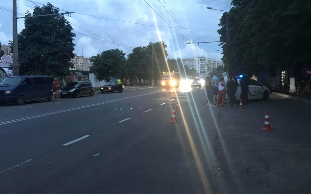 Вчерашним вечером в Одессе сбили ребёнка Фото № 1 Вчерашним вечером в Одессе сбили ребёнка Фото № 1