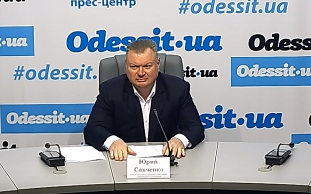 Вандалы чаще всего портят лавочки в парках Одессы Фото № 0 Вандалы чаще всего портят лавочки в парках Одессы Фото № 0