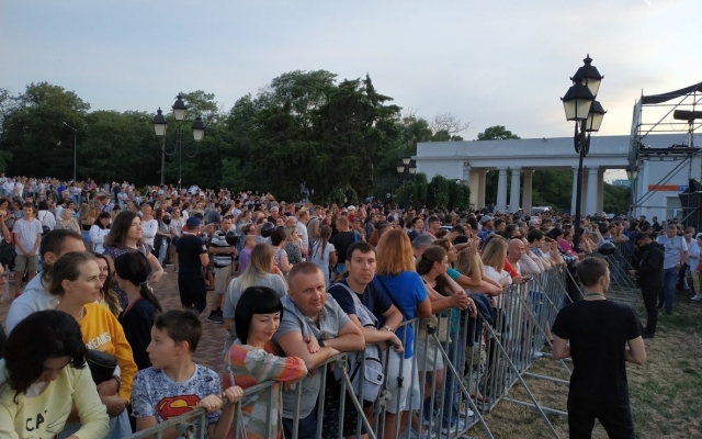 Бесплатный концерт Бесплатный концерт