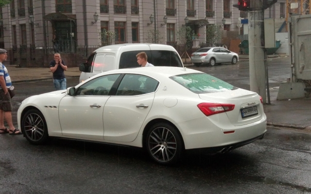 В Одессе Maserati врезался в микроавтобус (ФОТО, ВИДЕО) Фото № 1 В Одессе Maserati врезался в микроавтобус (ФОТО, ВИДЕО) Фото № 1