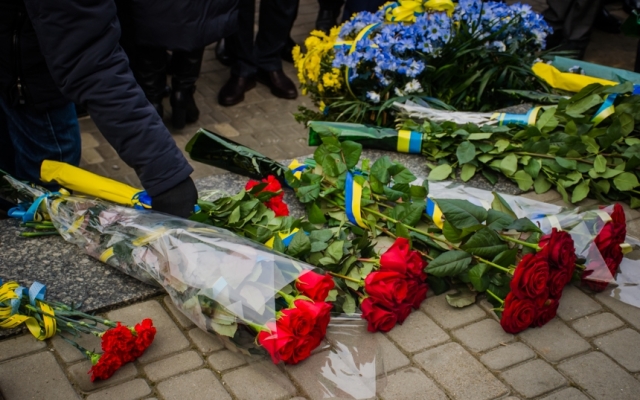 В Одессе возложили цветы в честь Дня Соборности Украины Фото № 4 В Одессе возложили цветы в честь Дня Соборности Украины Фото № 4