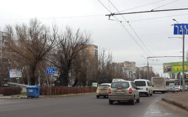 Вниманию одесских водителей: установлен ряд новых дорожных знаков (ФОТО) Фото № 2 Вниманию одесских водителей: установлен ряд новых дорожных знаков (ФОТО) Фото № 2